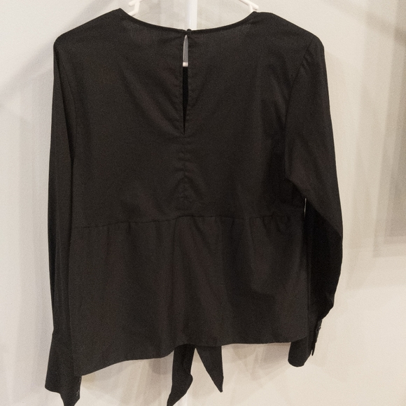 Design Lab Lord & Taylor tie front top M - Picture 2 of 7